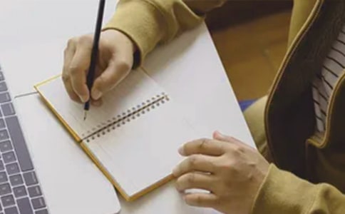 �������Ķ���м���(5ƪ)