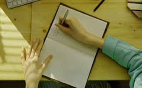 ��ѡСѧ����˵�θ巶�Ļ���ƪ