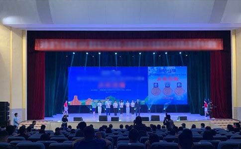 ������ʦ�佱�����ĵ����