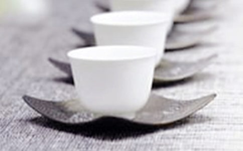 我家的餐具消毒柜作文