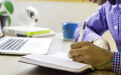 ���Ͼ��¶����