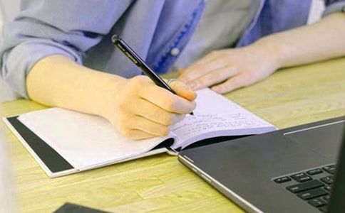 《平凡的故事》读后感