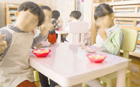 �������ش����Ķ�Ů�и�(15ƪ)