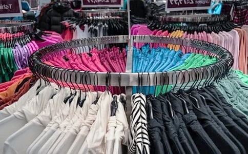 ɭ�ַ�װ�����ġ�����