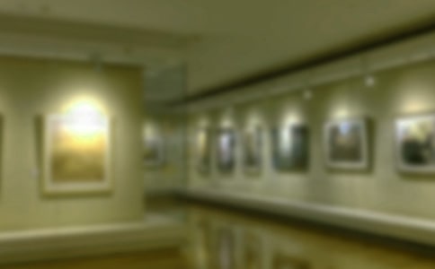 ����չ����