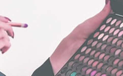 �����Ļ�ױ����