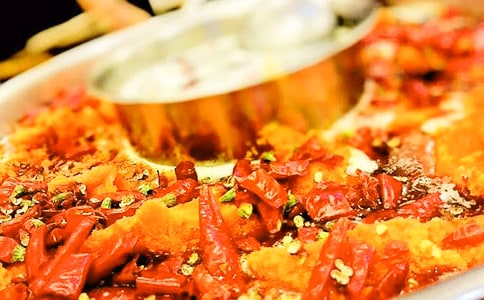 �Ի������400��