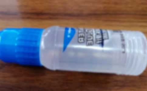 神奇的胶水作文(合集4篇)