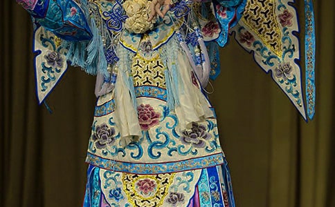 ���ھ��������