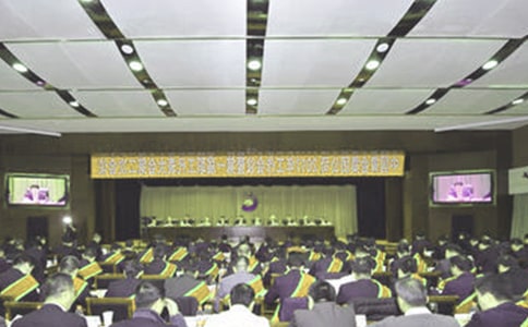 ѧ���೤��Ƹ�ݽ���