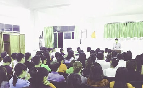 精彩的班干部竞聘会_550字