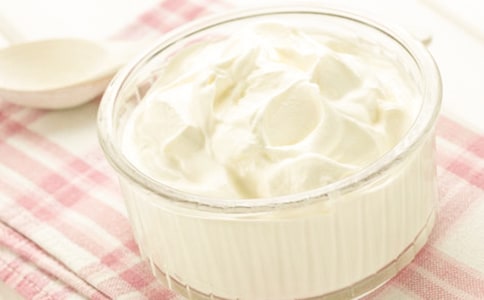 四年级叙事作文:奶油味的妆_700字