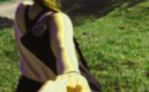 [��]��Ů�ѽ���˯ǰͯ������14ƪ