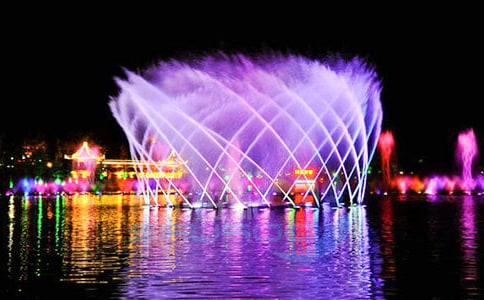 【热门】喷泉的作文