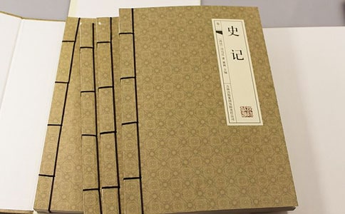 ��ʷ�ǵĸ��ܸ��