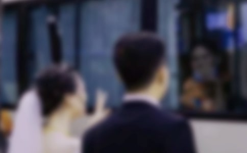 �ͱ�Ů���ѵĻ�