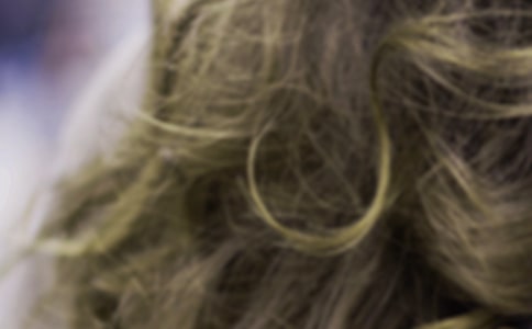 写头发的作文(9篇)