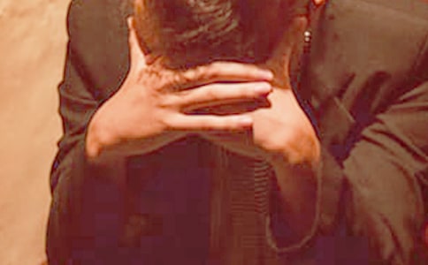 头疼难受的句子