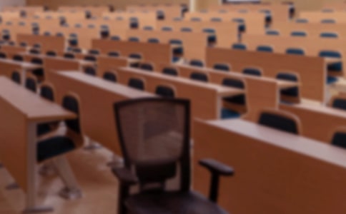 ����ѧУ��ʵѵ�ĵ����