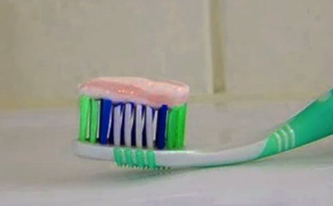 牙膏的用处作文2篇