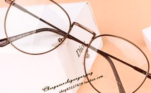 【推荐】神奇的眼镜作文