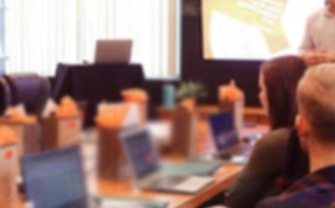 �������ж��ݽ��徫ѡ15ƪ