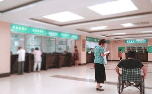 ҽԺ���˹����ĵ����