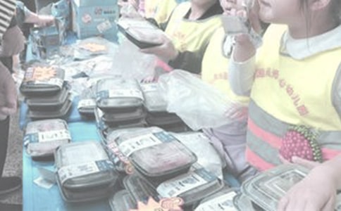 义卖晚报700字作文(通用29篇)