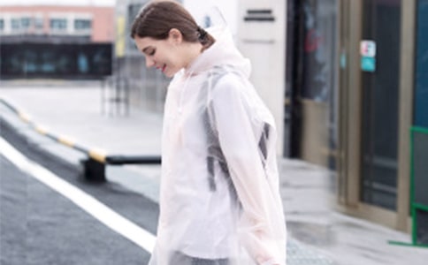 雨衣的自述作文3篇