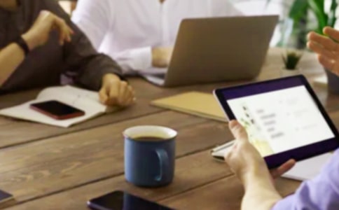 ��ý����Ӫ������ת���ܽ�