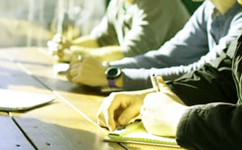 大学生座谈会发言稿