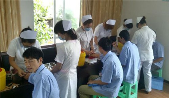 ����ľ�������